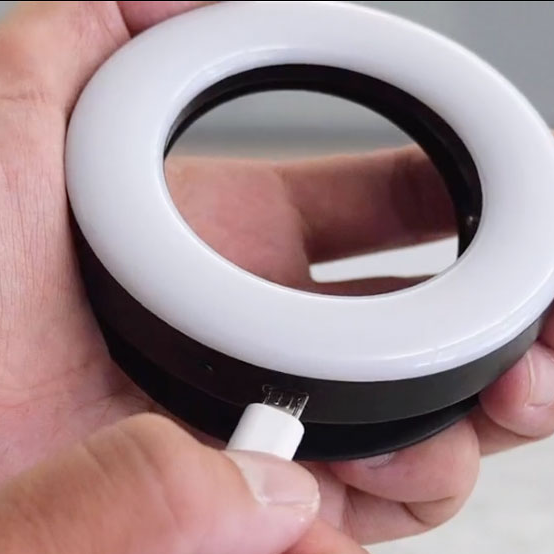 OlumiRing - Instantly Look Better On Camera